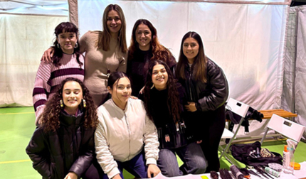 Parte del alumnado que ha participado en el rodaje de Crave