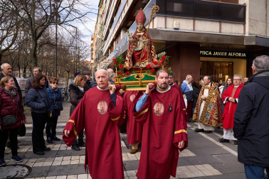 Fotos del tradicional mercadillo de San Blas en Pamplona