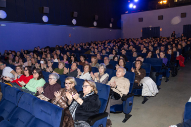 El público que llenó el cine Moncayo