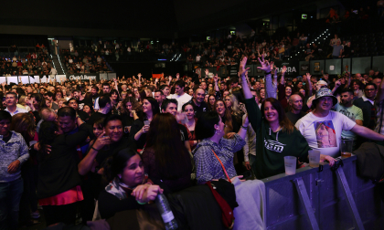 Fotos del festival Supernoventeros en el Navarra Arena