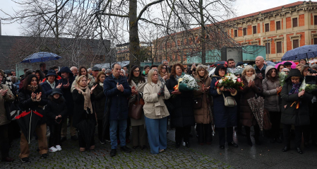 Fotos del homenaje a las víctimas del terrorismo en Pamplona