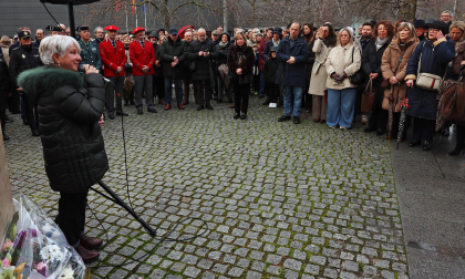 Fotos del homenaje a las víctimas del terrorismo en Pamplona