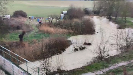 Las lluvias persistentes dejan los primeros desbordamientos en la Cuenca de Pamplona