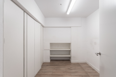 Amplio local comercial en el centro de Pamplona