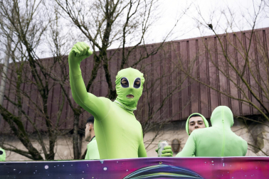 Desfile de carrozas en los Carnavales de Santesteban