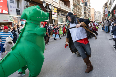 Carrozas, disfraces, color, música y alegría este domingo 15 de febrero en el desfile de carnaval en Tudela