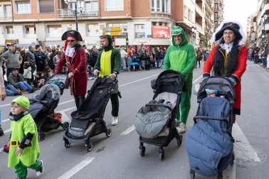 Carrozas, disfraces, color, música y alegría este domingo 15 de febrero en el desfile de carnaval en Tudela