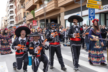 Carrozas, disfraces, color, música y alegría este domingo 15 de febrero en el desfile de carnaval en Tudela