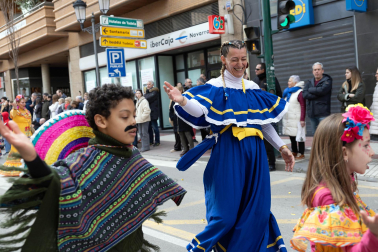 Carrozas, disfraces, color, música y alegría este domingo 15 de febrero en el desfile de carnaval en Tudela