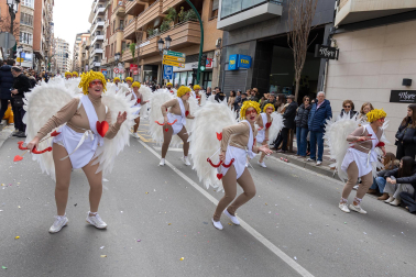 Carrozas, disfraces, color, música y alegría este domingo 15 de febrero en el desfile de carnaval en Tudela