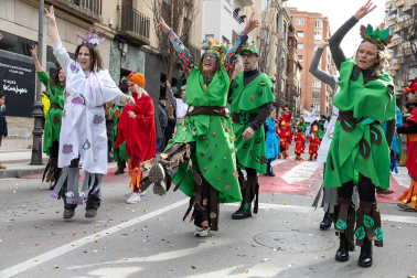 Carrozas, disfraces, color, música y alegría este domingo 15 de febrero en el desfile de carnaval en Tudela