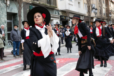 Carrozas, disfraces, color, música y alegría este domingo 15 de febrero en el desfile de carnaval en Tudela