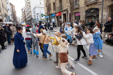 Carrozas, disfraces, color, música y alegría este domingo 15 de febrero en el desfile de carnaval en Tudela