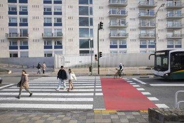 El vial conecta los carriles bici de Pío XII con el de la avenida de Barañáin