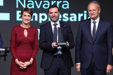 Fotos de la entrega del Premio Navarra Empresarial 2026 en el pabellón Navarra Arena