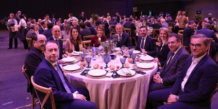 Fotos de la entrega del Premio Navarra Empresarial 2026 en el pabellón Navarra Arena