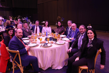 Fotos de la entrega del Premio Navarra Empresarial 2026 en el pabellón Navarra Arena