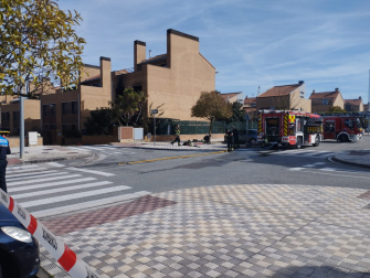 Fotos del incendio de una vivienda unifamiliar en Mutilva