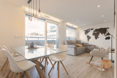 Ático con grandes terrazas en Lezkairu