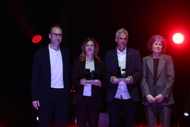 Reconocimiento a los deportistas destacados en el año 2025 durante la ceremonia celebrada en el pabellón Navarra Arena