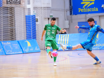 Dani Saldise, jugador de Osasuna Magna, en una jugada