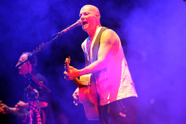 Fotos del concierto de Celtas Cortos en el Navarra Arena
