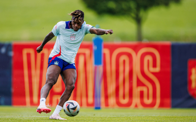 Nico Williams, en una sesión de entrenamiento con la selección