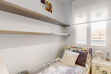 Vivienda reformada en la plaza de la Cruz