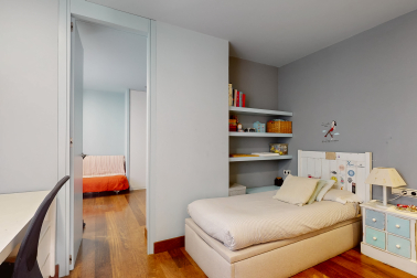 Vivienda reformada en la plaza de la Cruz