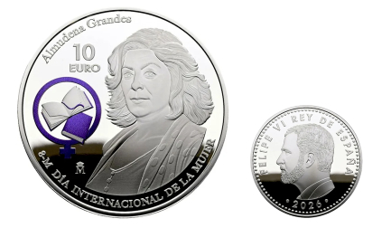 Anverso y reverso de la pieza del 8-M de 2026 con Almudena Grandes como protagonista
