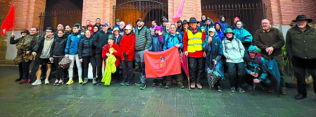 Fotos de los grupos de Tierra Estella durante la primera Javierada de 2026