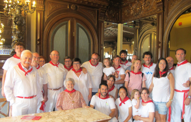 San Fermín 2018: se realiza un homenaje a la familia de la Churrería La Mañueta