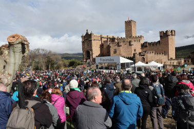 Multitudinaria celebración eucarística en la explanada del castillo de Javier este domingo, 8 de marzo