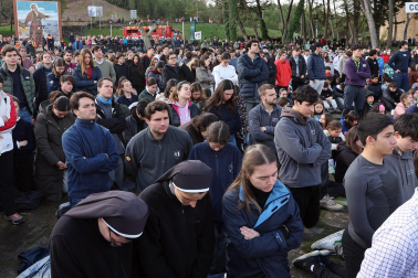 Multitudinaria celebración eucarística en la explanada del castillo de Javier este domingo, 8 de marzo
