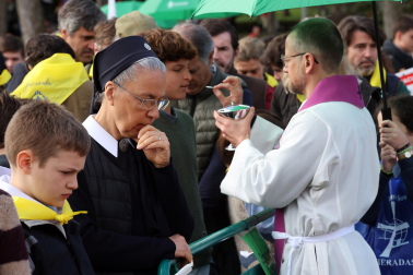 Multitudinaria celebración eucarística en la explanada del castillo de Javier este domingo, 8 de marzo