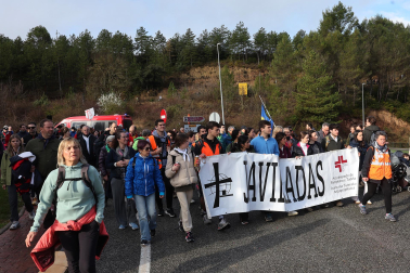 Multitudinaria celebración eucarística en la explanada del castillo de Javier este domingo, 8 de marzo