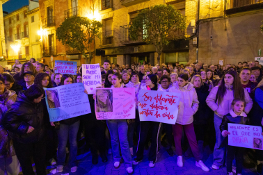 Los asistentes han mostrado mensajes de apoyo