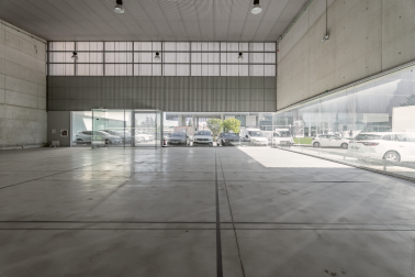 Nave premium en Tajonar:1.400 m² de eficiencia