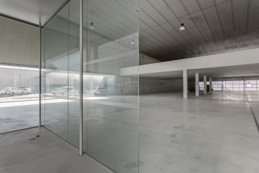 Nave premium en Tajonar:1.400 m² de eficiencia