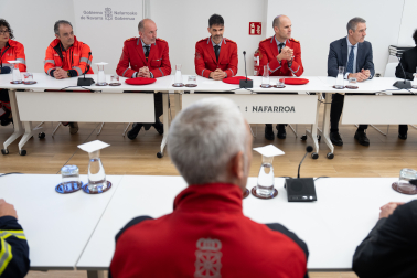 El pueblo de Paiporta, Valencia, agradece a los servicios de emergencia navarros su colaboración durante la Dana