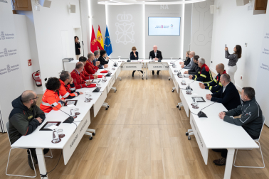 El pueblo de Paiporta, Valencia, agradece a los servicios de emergencia navarros su colaboración durante la Dana
