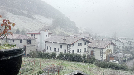 Vídeo de la nevada caída este sábado en Leitza