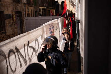 Fotos de las movilizaciones en Pamplona por la huelga general en Navarra por un salario mínimo propio