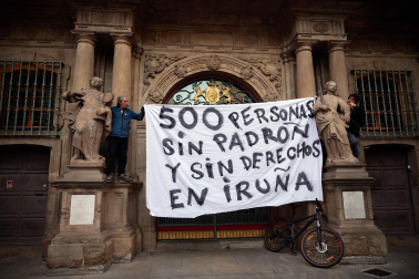 Fotos de las movilizaciones en Pamplona por la huelga general en Navarra por un salario mínimo propio