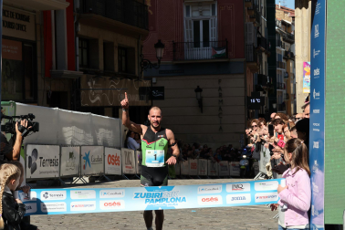 Fotos de la X Media Maratón Zubiri-Pamplona. |
