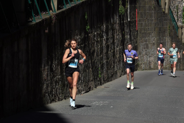Fotos de la X Media Maratón Zubiri-Pamplona. |
