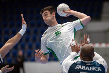Eliminatoria de Copa del Rey entre Anaitasuna y Cangas