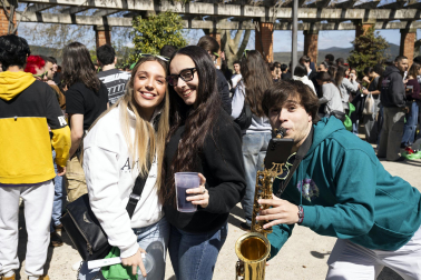 Fotos de la Carpa Universitaria de primavera 2026