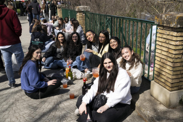 Fotos de la Carpa Universitaria de primavera 2026