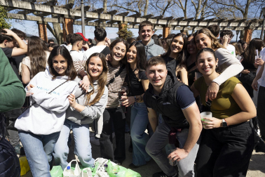 Fotos de la Carpa Universitaria de primavera 2026